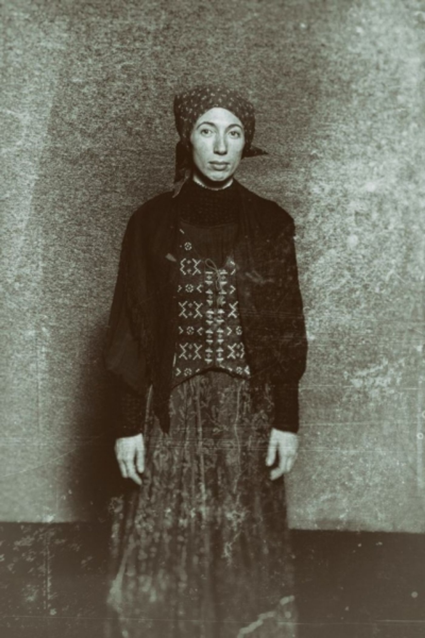 Photo Flash: Robert Petkoff & Maltz Jupiter's FIDDLER ON THE ROOF Cast Steps Back in Time  Image