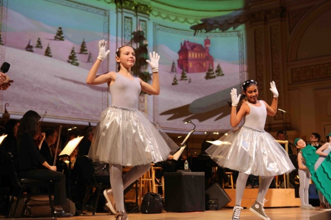 Photo Coverage: In Rehearsal for New York Pops' RUDOLPH THE RED-NOSED REINDEER  Image