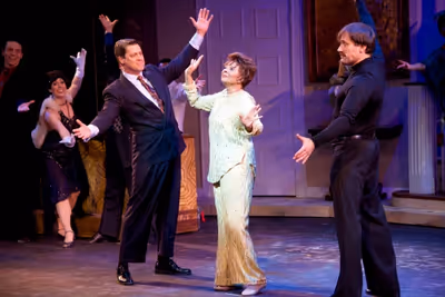 Leslie Uggams and the cast of MAME Photo