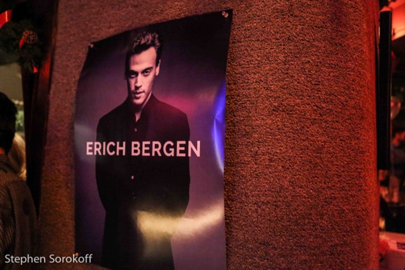Photo Coverage: Erich Bergen Brings An Early New Year's Party to Birdland Image