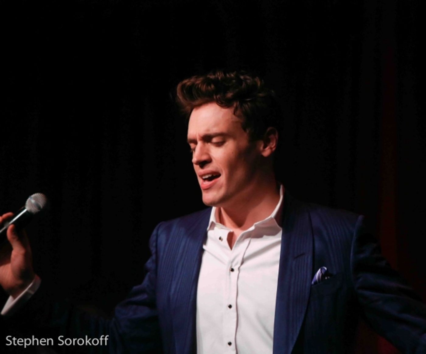 Photo Coverage: Erich Bergen Brings An Early New Year's Party to Birdland Image