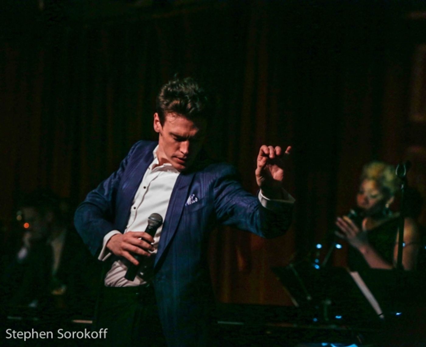 Photo Coverage: Erich Bergen Brings An Early New Year's Party to Birdland Image