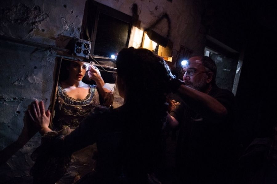 Photo Flash: A Haunting Behind-the-Scenes Look at THE PHANTOM OF THE OPERA on Broadway! Image