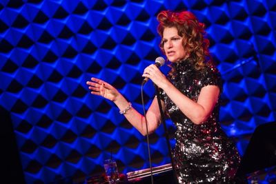 Sandra Bernhard Photo