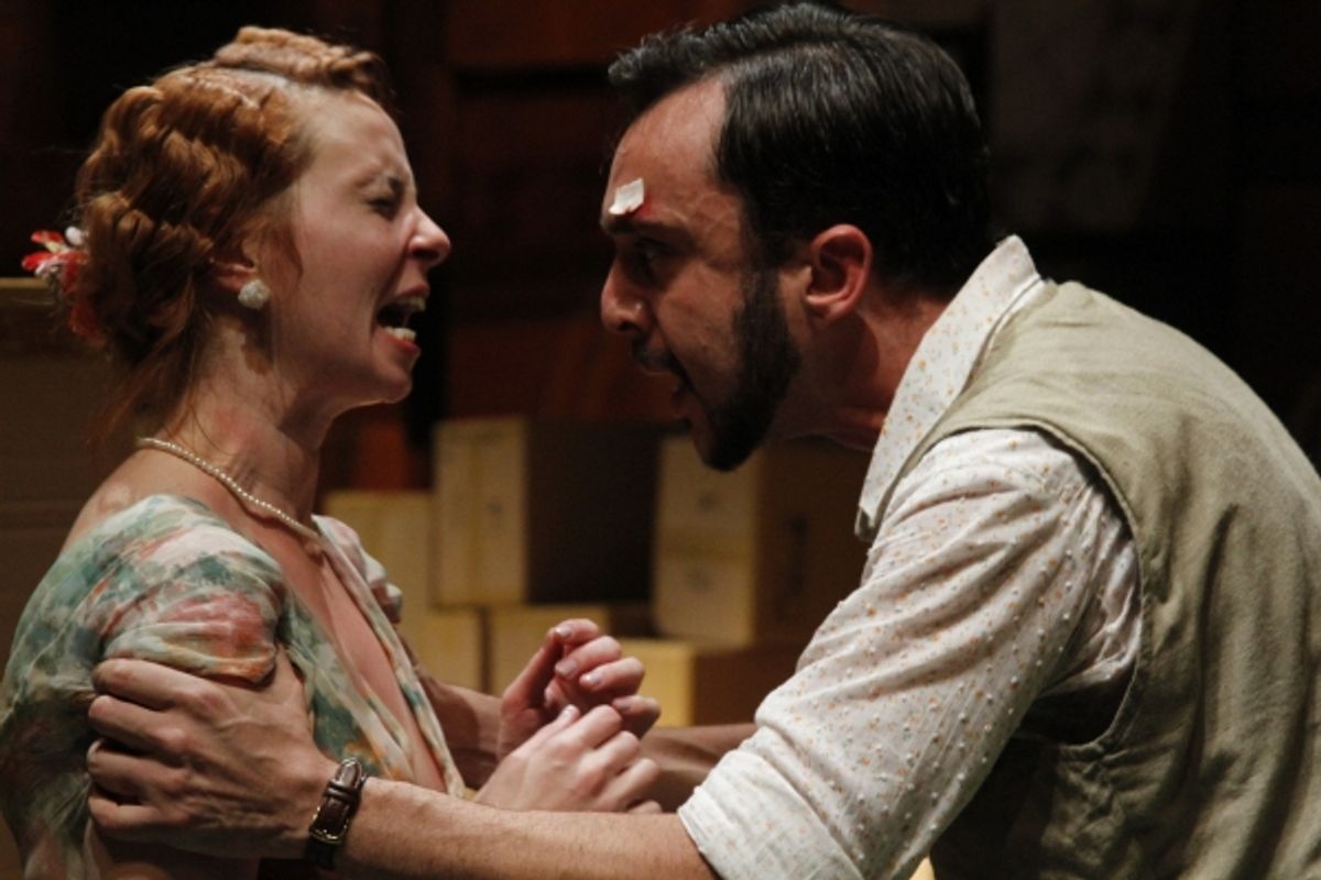 Fernanda Stefanski and Thiago Amaral in O Jardim at 