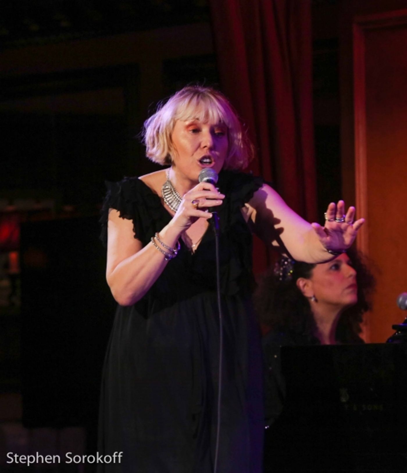 Photo Coverage: Barb Jungr Brings MAD ABOUT THE BOY AND NO REGRETS to 54 Below  Image