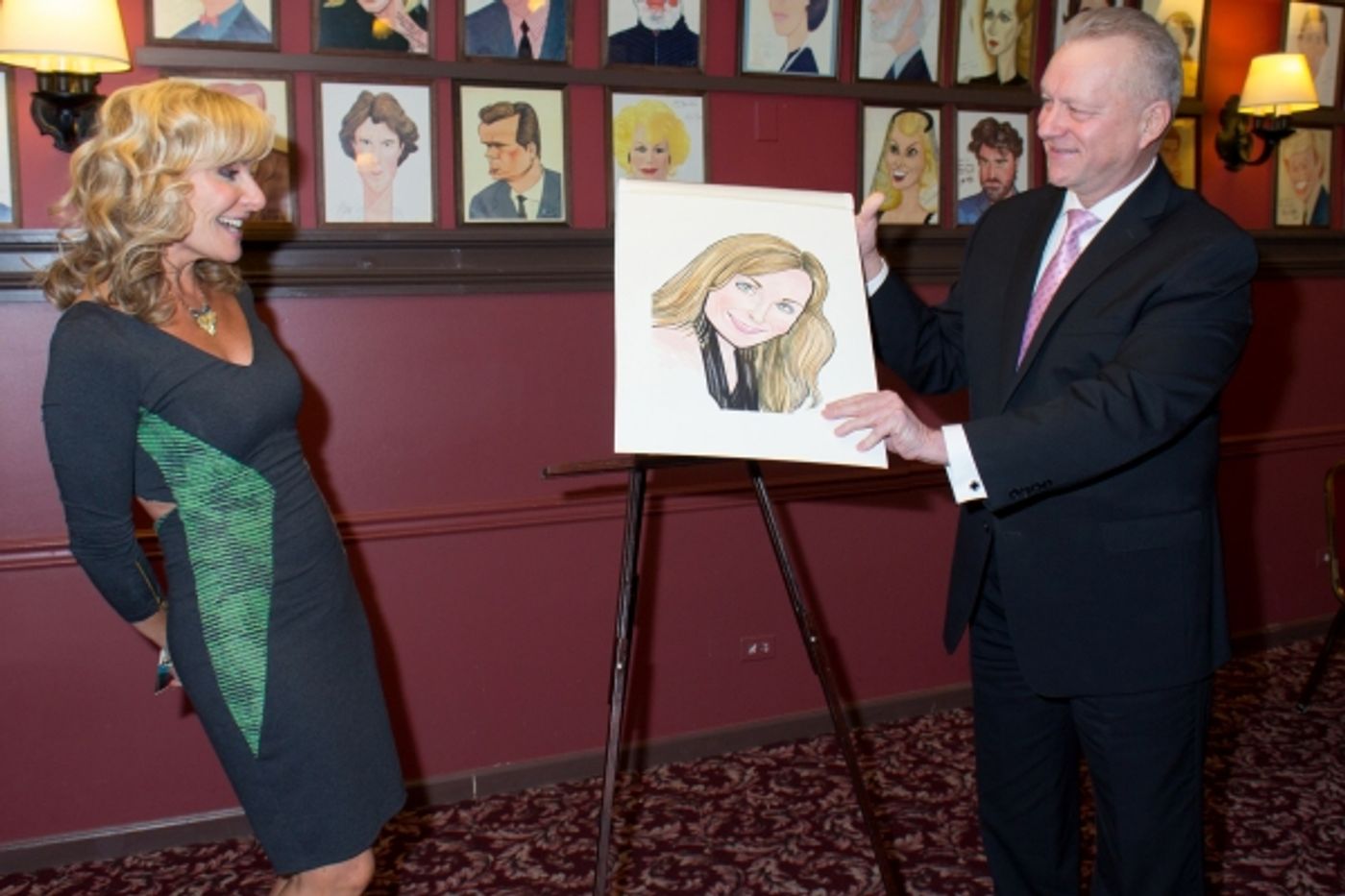 Photo Coverage: MAMMA MIA!'s Judy McLane Receives Sardi's Portrait  Image