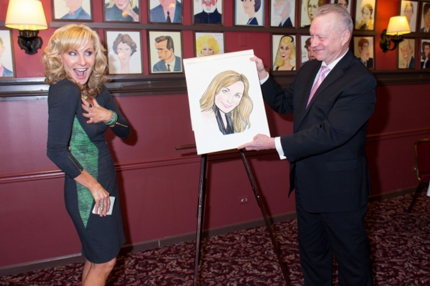Photo Coverage: MAMMA MIA!'s Judy McLane Receives Sardi's Portrait  Image