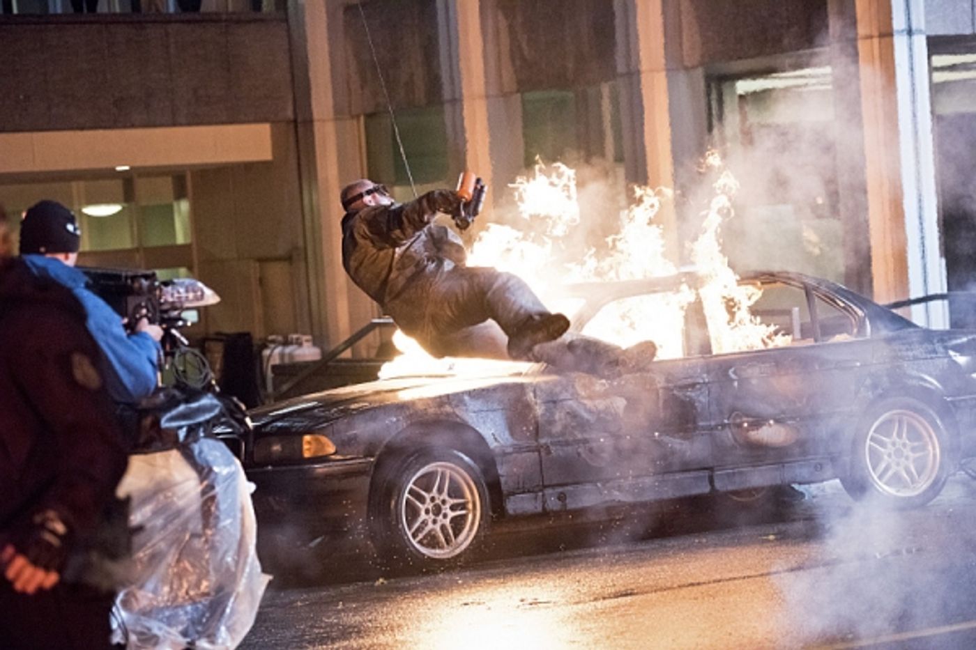 Photo Flash: Sneak Peek - 'Rogues' Take Over in THE FLASH's Mid-Season Debut Photo Flash: Sneak Peek - 'Rogues' Take Over in THE FLASH's Mid-Season Debut Image
