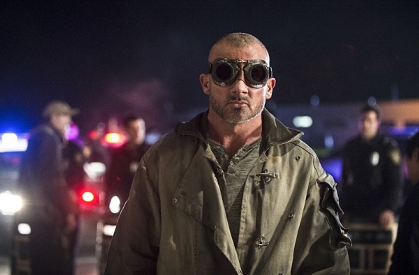 Photo Flash: Sneak Peek - 'Rogues' Take Over in THE FLASH's Mid-Season Debut Photo Flash: Sneak Peek - 'Rogues' Take Over in THE FLASH's Mid-Season Debut Image