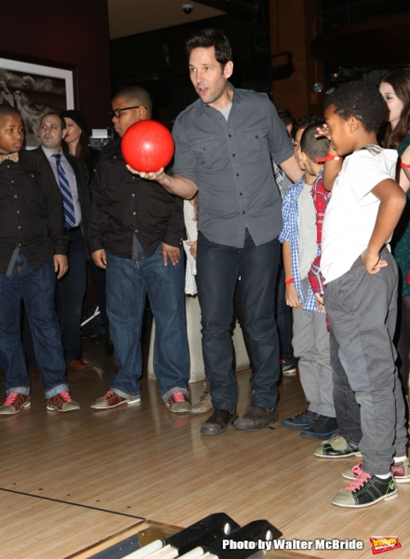 Photo Coverage: Broadway Bowls for Charity- Inside Paul Rudd's All-Star Bowling Benefit!  Image