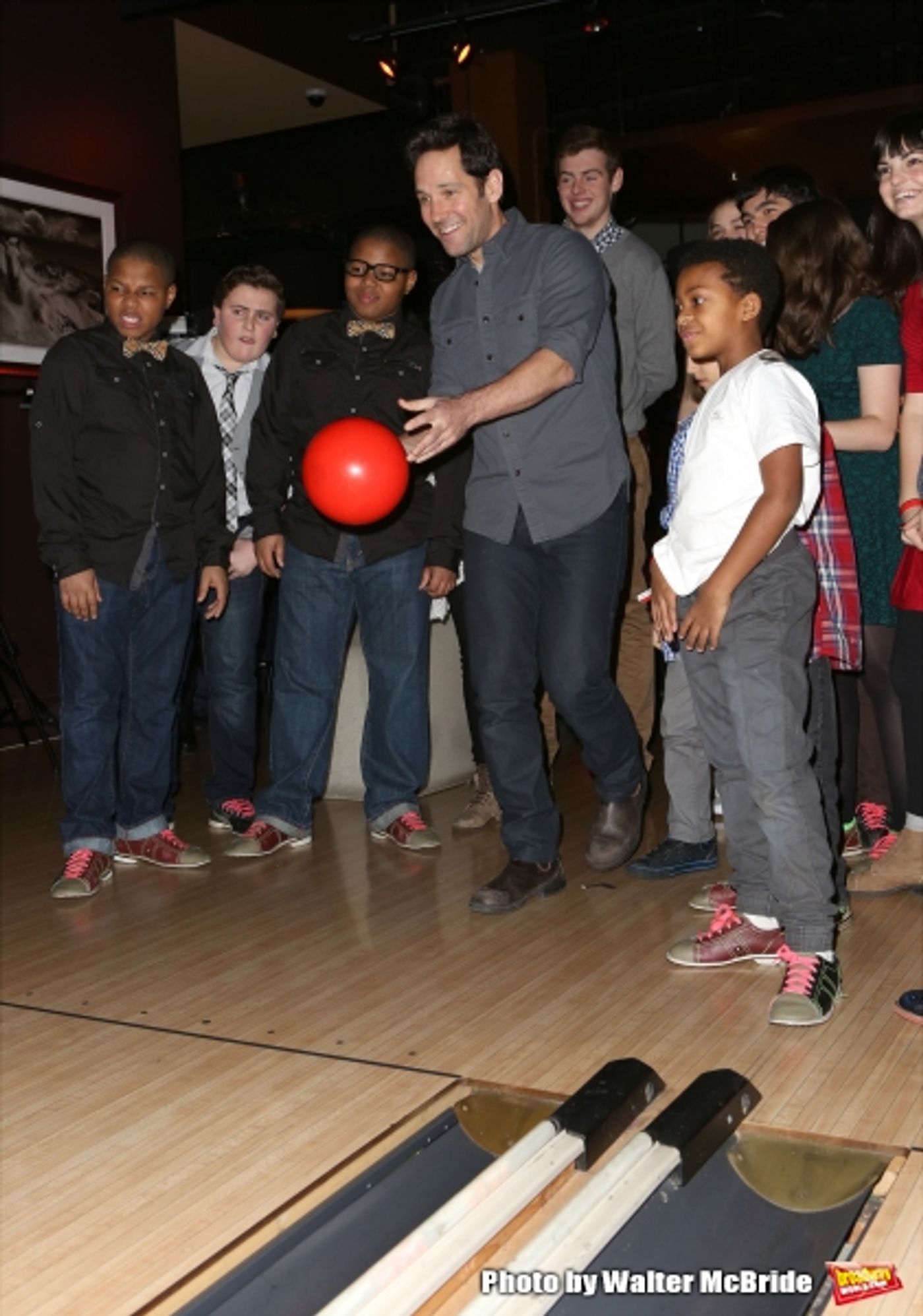 Photo Coverage: Broadway Bowls for Charity- Inside Paul Rudd's All-Star Bowling Benefit!  Image