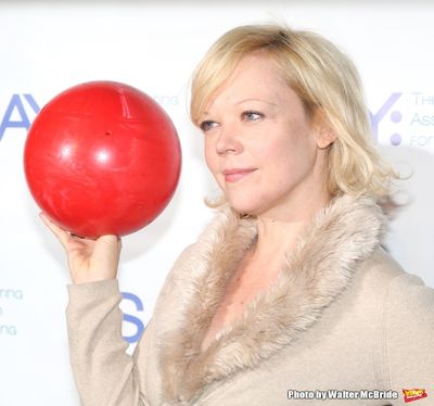 Emily Bergl  Photo