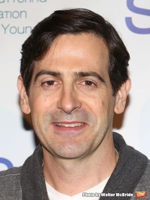 Greg Naughton  Photo