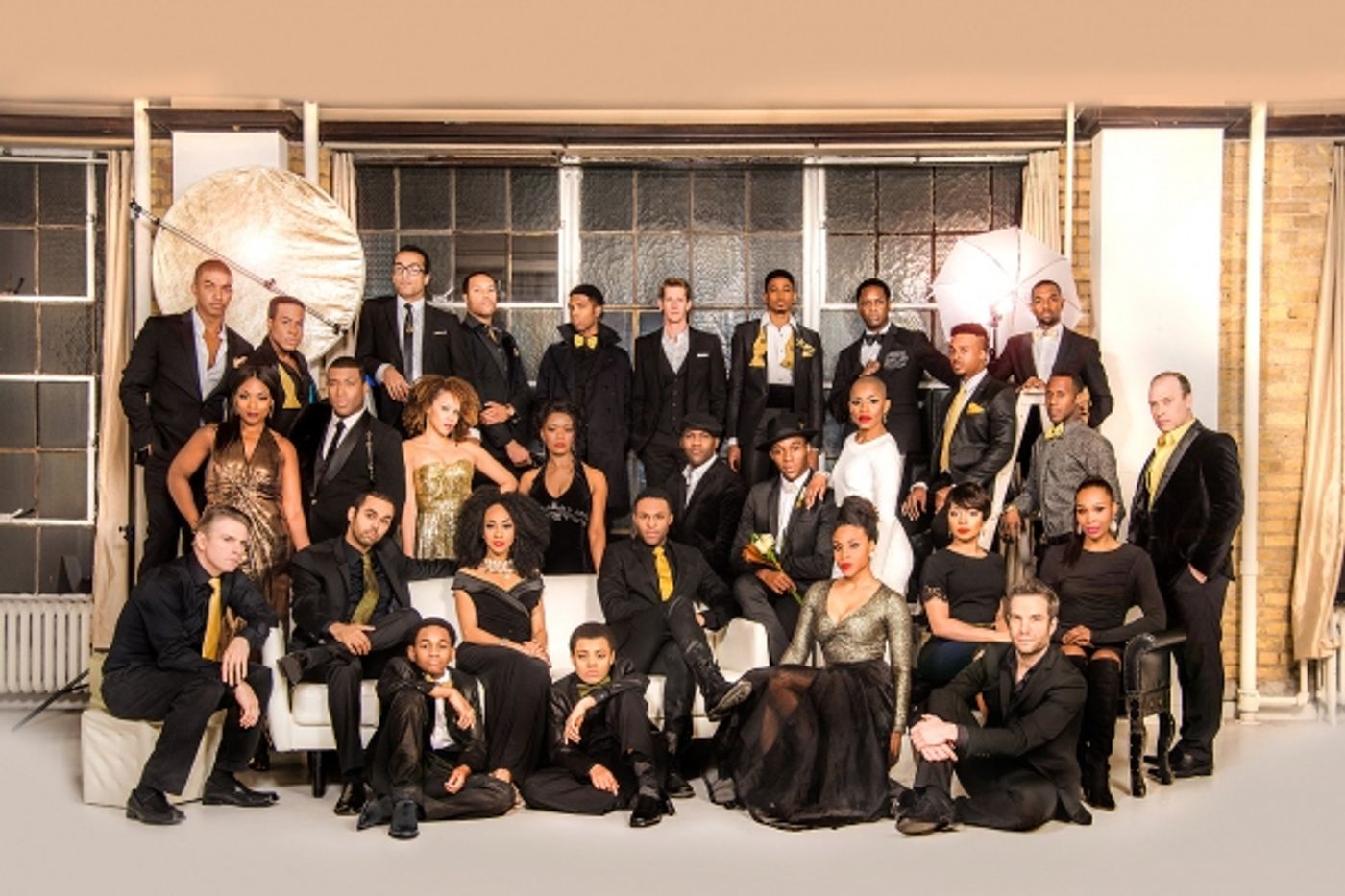 Photo Flash: MOTOWN THE MUSICAL Tour Celebrates Music Legacy With High Fashion Portraits  Image