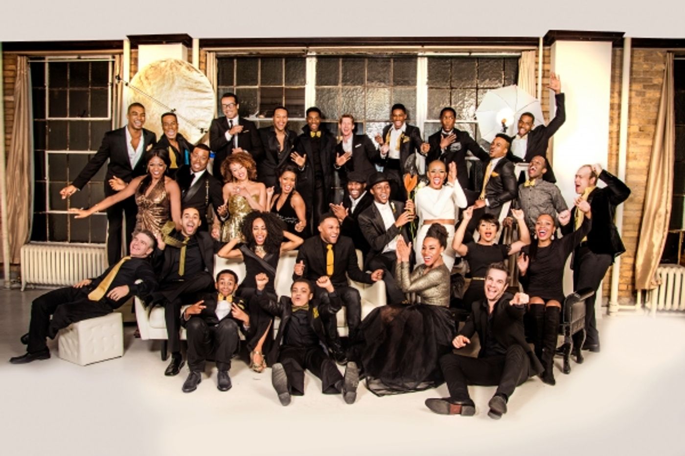 Photo Flash: MOTOWN THE MUSICAL Tour Celebrates Music Legacy With High Fashion Portraits  Image