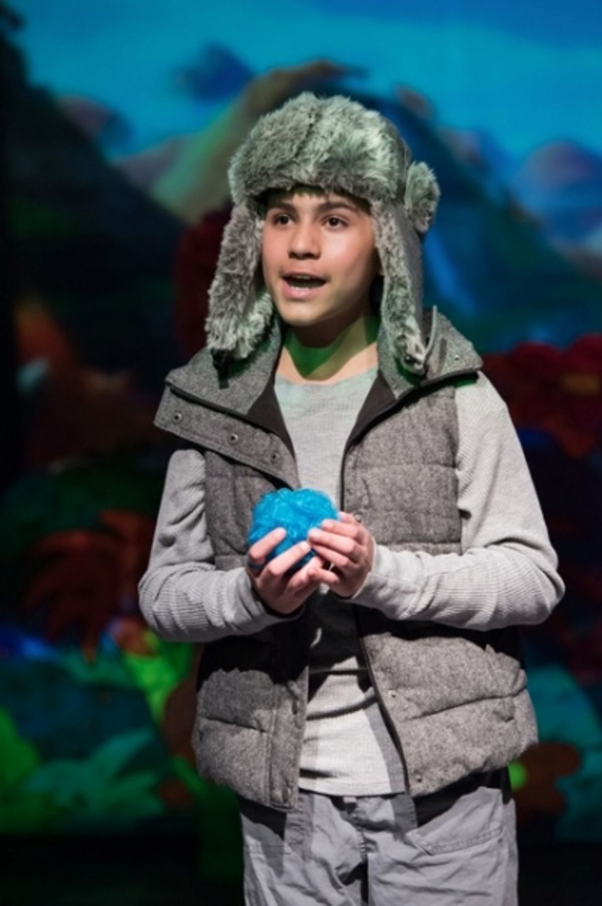 Mateo Lizcano as Horton at 