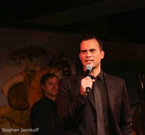 Cheyenne Jackson Photo