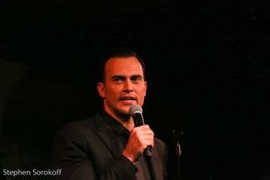 Cheyenne Jackson Photo