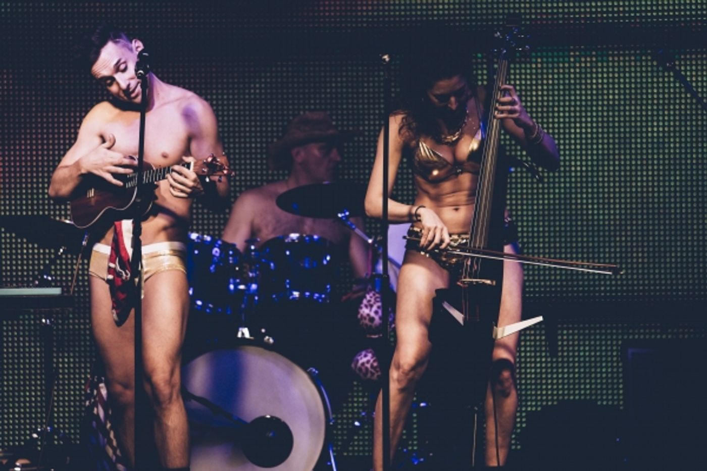 Photo Flash: Laura Benanti, Lena Hall & More Join The Skivvies at 42West Photo Flash: Laura Benanti, Lena Hall & More Join The Skivvies at 42West Image