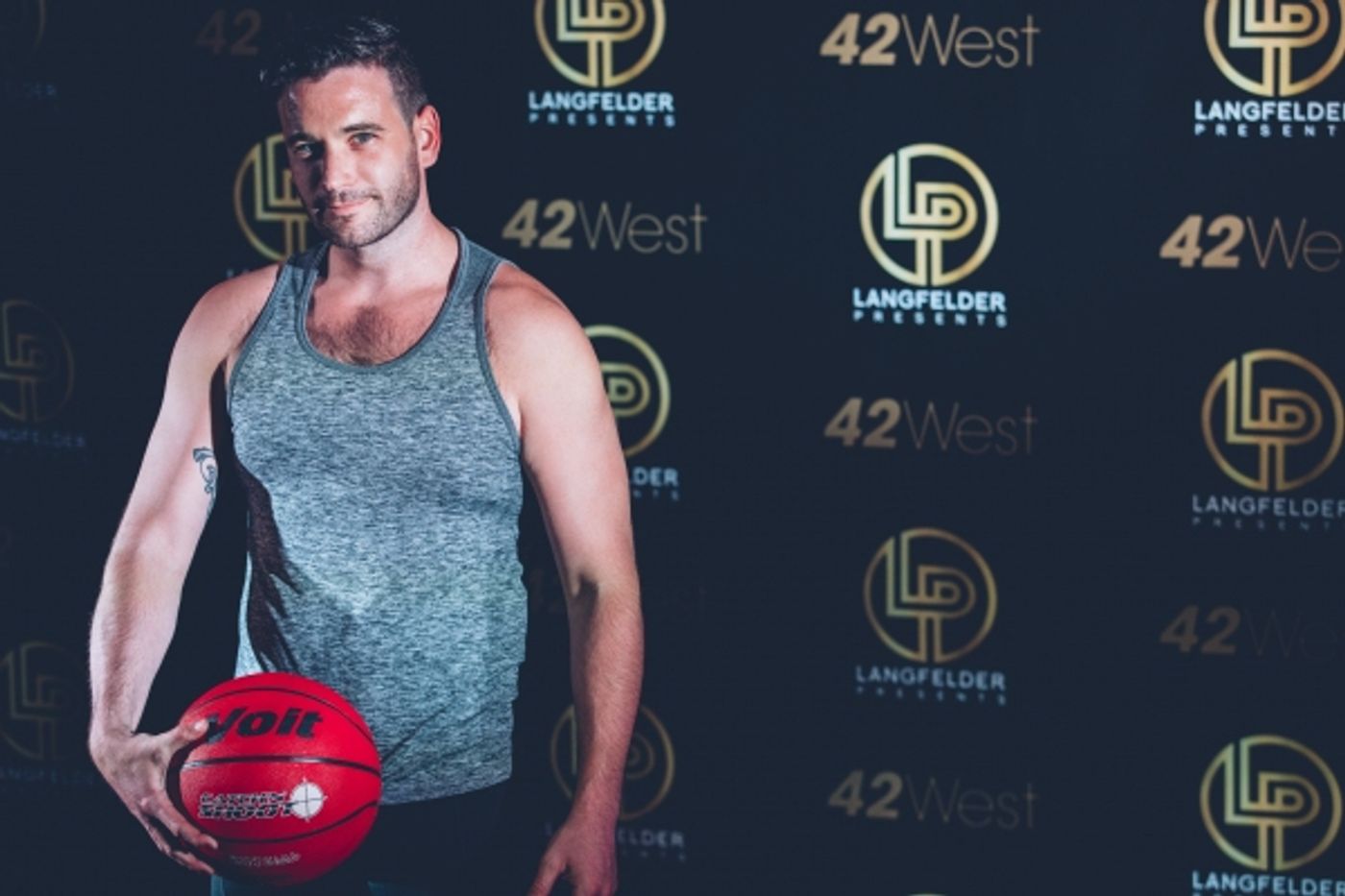 Photo Flash: Laura Benanti, Lena Hall & More Join The Skivvies at 42West Photo Flash: Laura Benanti, Lena Hall & More Join The Skivvies at 42West Image