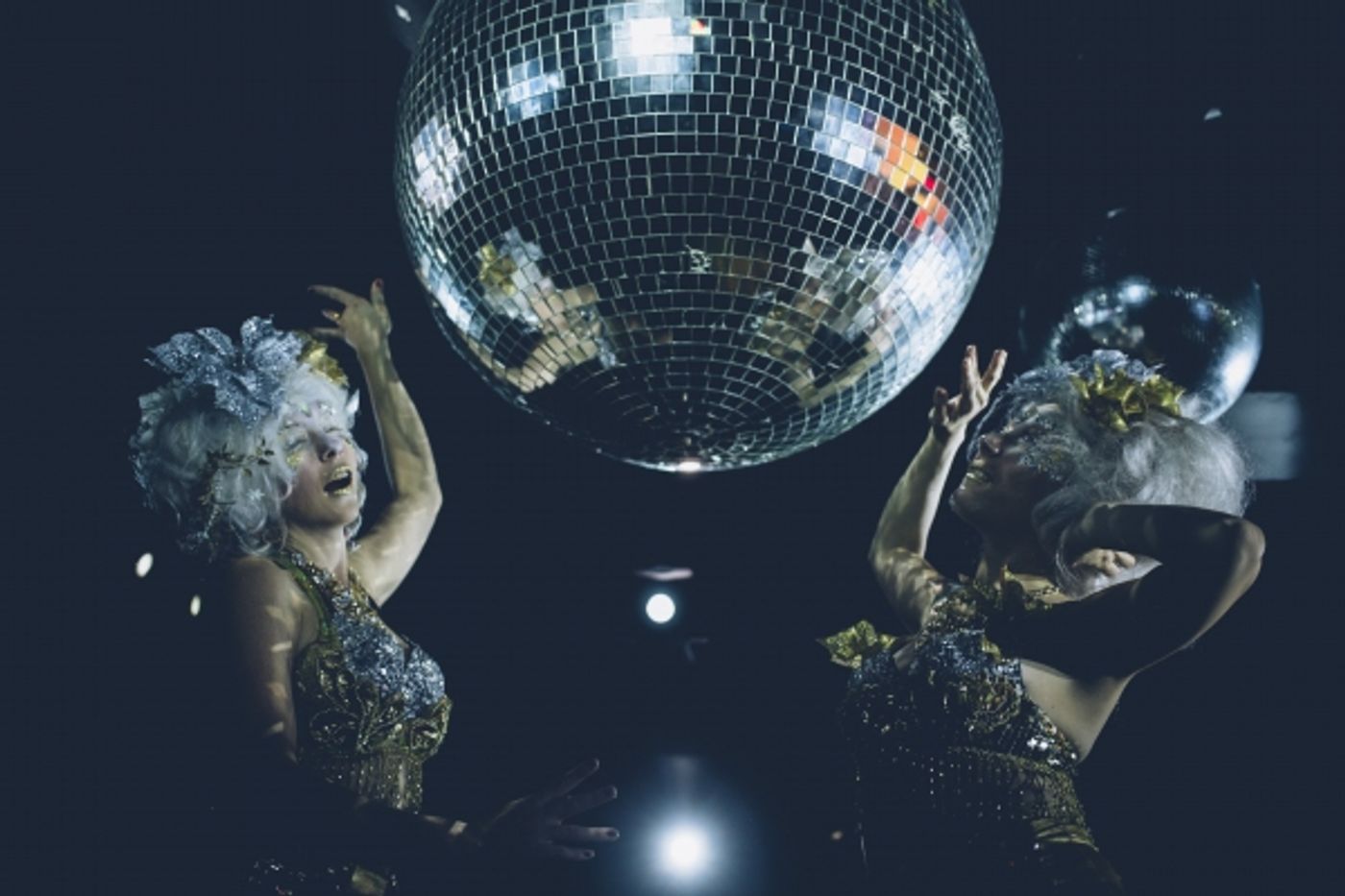 Photo Flash: Laura Benanti, Lena Hall & More Join The Skivvies at 42West Photo Flash: Laura Benanti, Lena Hall & More Join The Skivvies at 42West Image