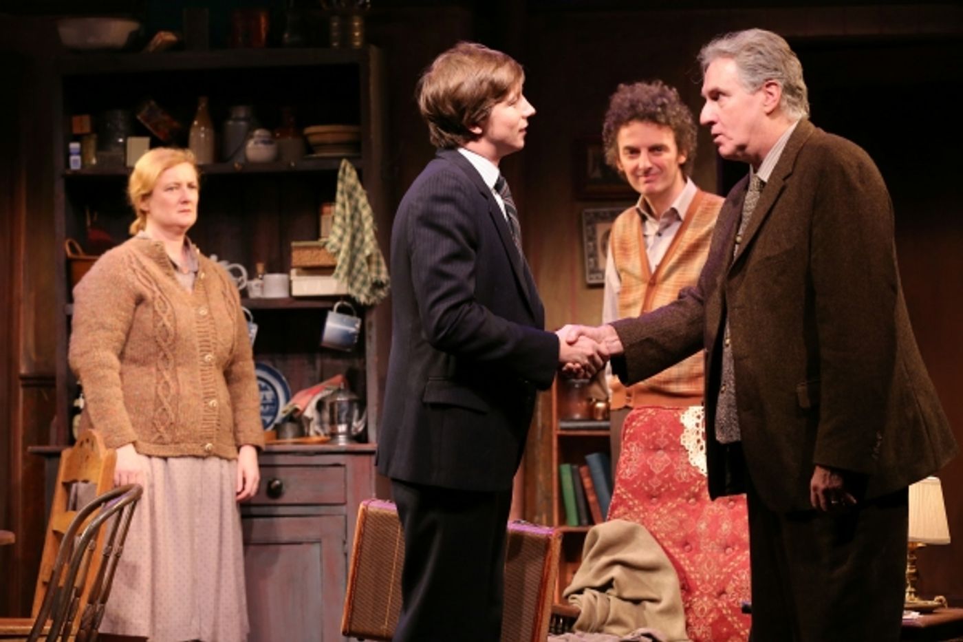 Photo Flash: First Look at Irish Rep's DA, Beginning Tonight Off-Broadway  Image