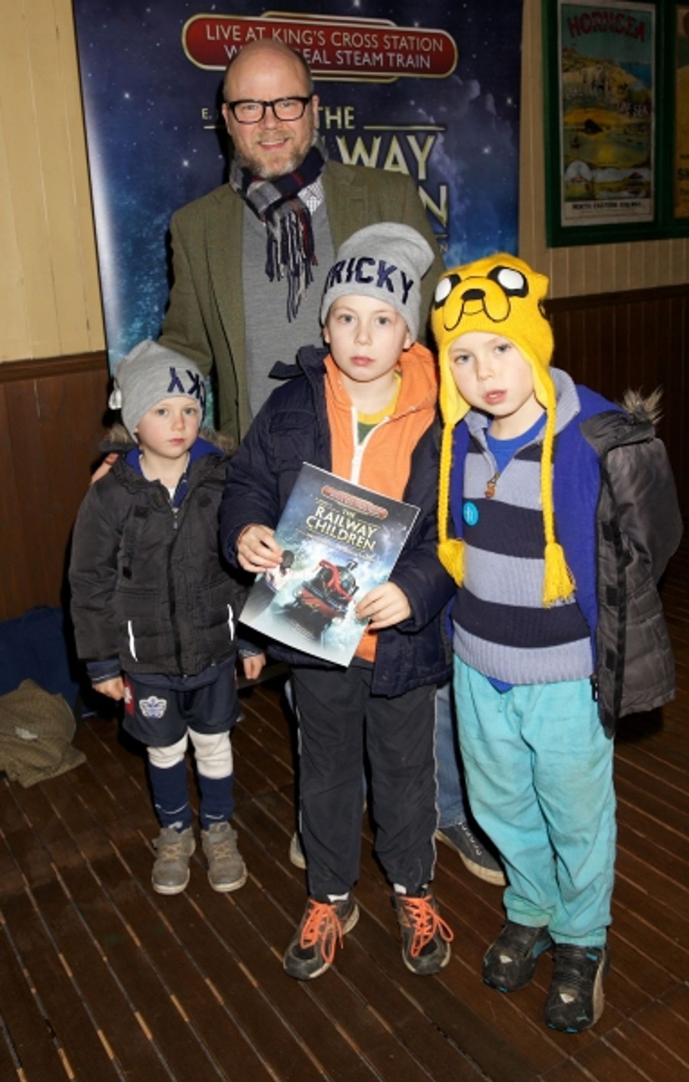 Photo Flash: Inside Opening Night of THE RAILWAY CHILDREN at King's Cross Theatre  Image