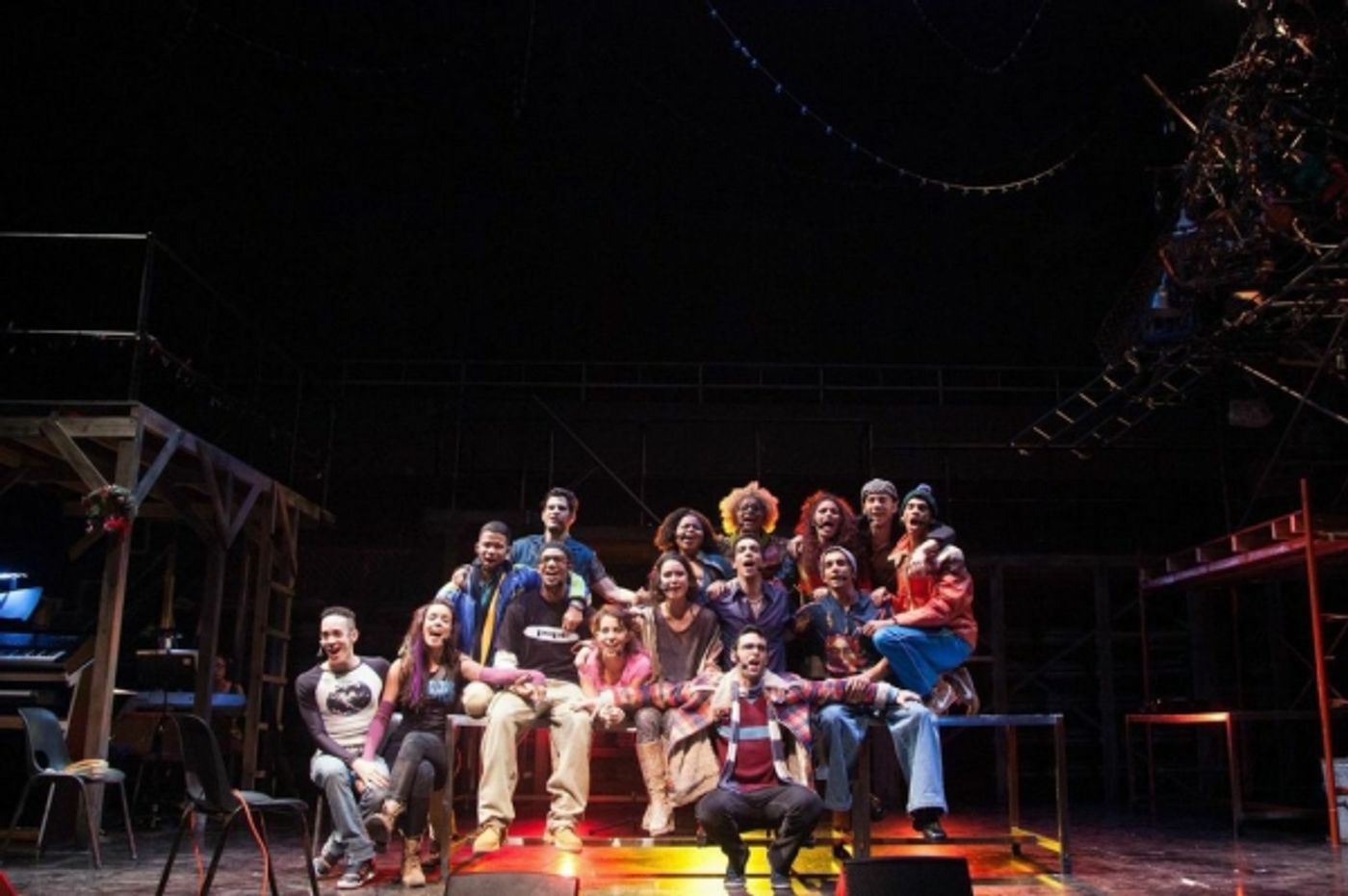 Photo Flash: First Look at RENT in Havana, Directed by Former Broadway Cast Member Andy Senor, Jr.  Image