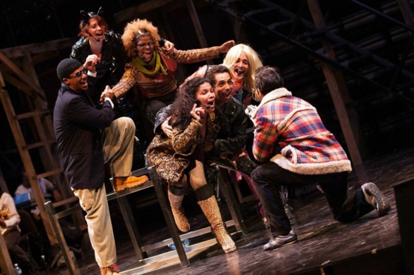 Photo Flash: First Look at RENT in Havana, Directed by Former Broadway Cast Member Andy Senor, Jr.  Image