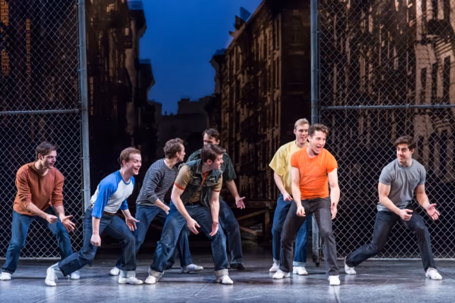 Photo Flash: First Look at WEST SIDE STORY at Drury Lane Theatre Image