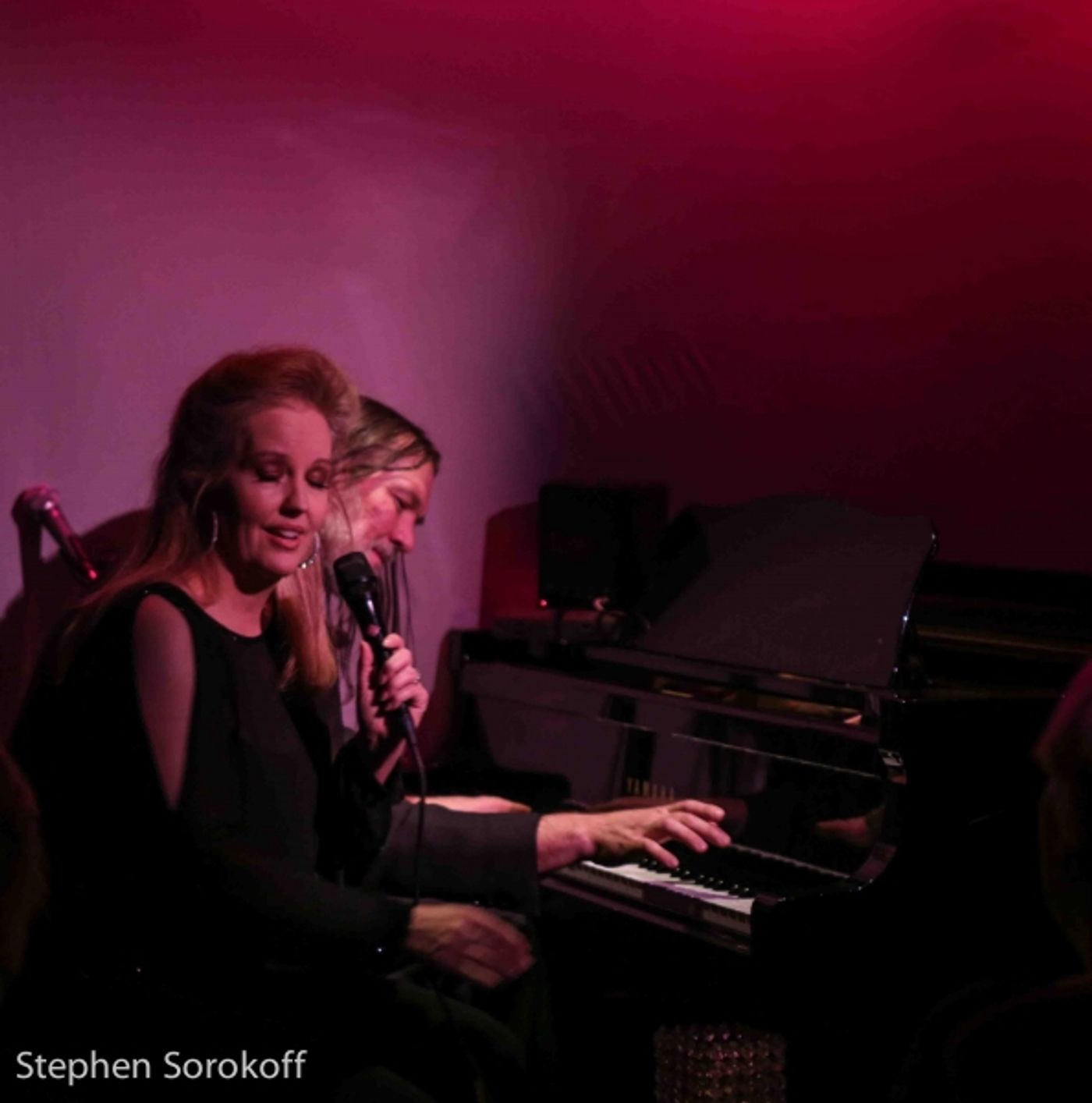 Photo Coverage: STACY SULLIVAN Brings 'On The Air' to the Metropolitan Room  Image