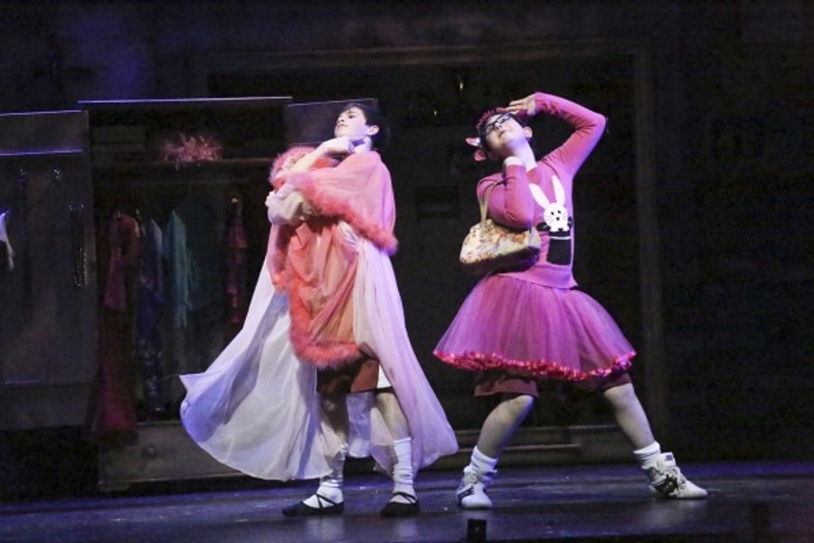 Photo Flash: First Look- La Mirada Theatre Presents BILLY ELLIOT Image