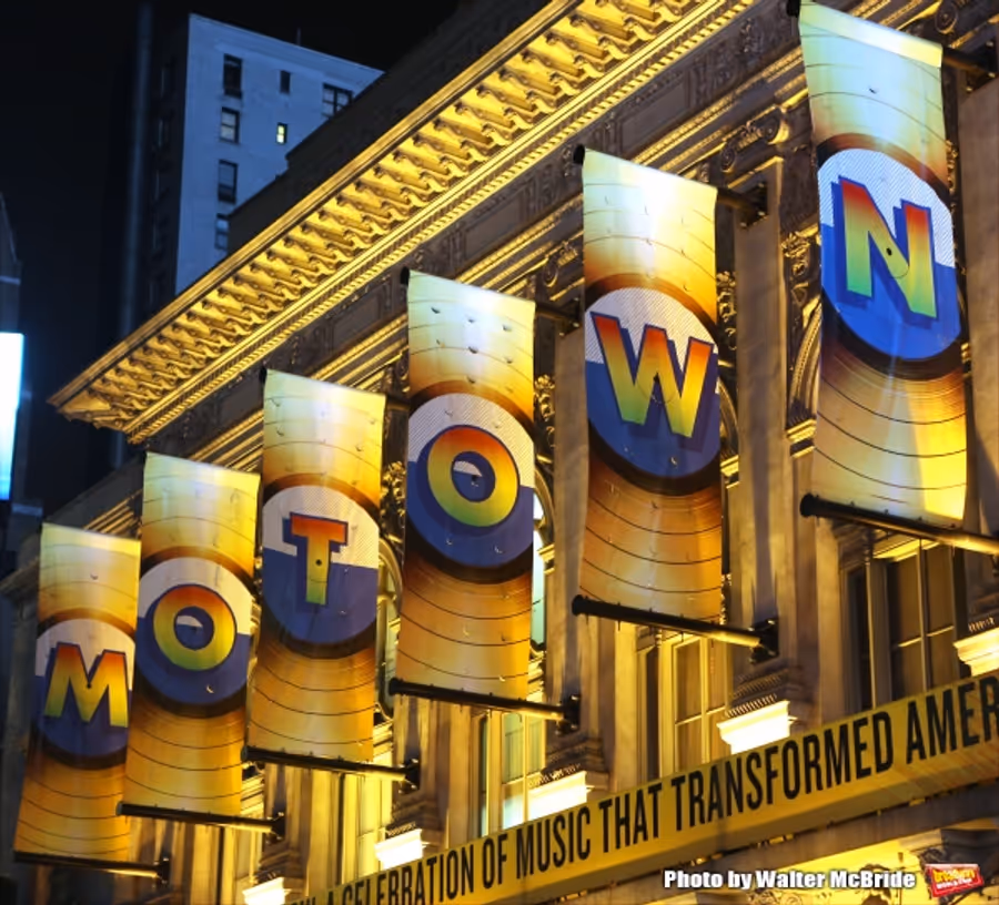 Photo Coverage: Bye Bye Baby- MOTOWN Cast Takes Final Broadway Bow! Image