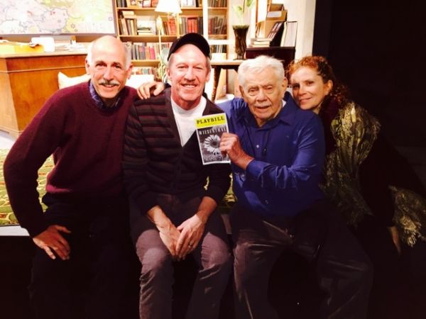 Photo Flash: Jerry Stiller Visits WIESENTHAL Off-Broadway  Image