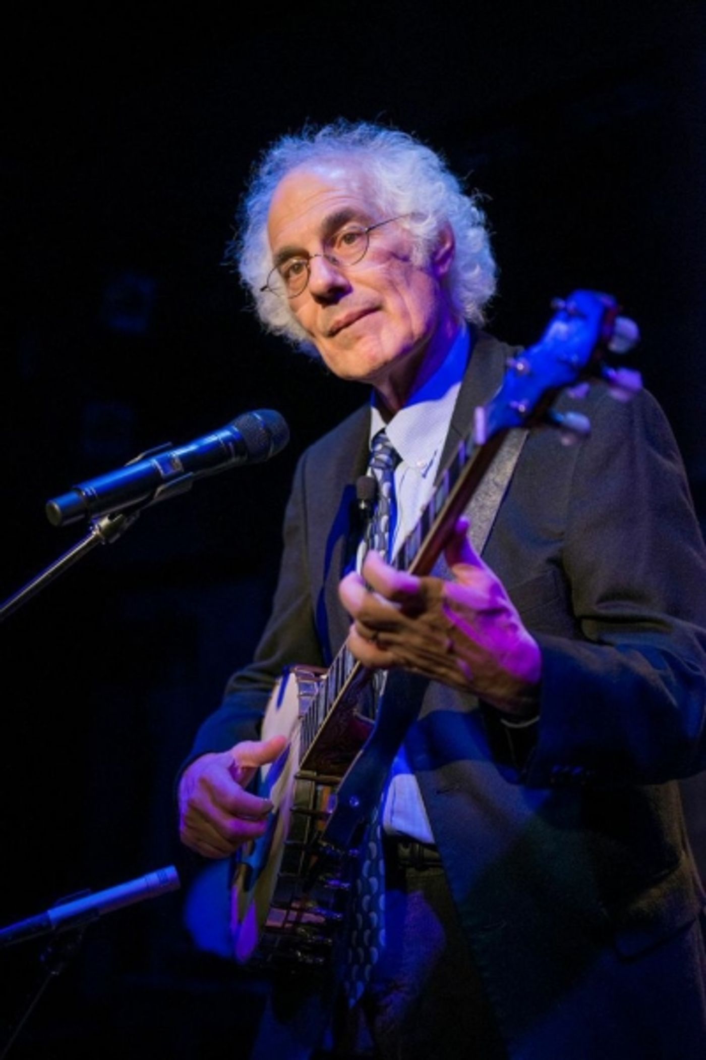 Photo Flash: First Look at Stephen Wade in THE BEAUTIFUL MUSIC ALL AROUND US, Now Playing at The Rep's Stackner Cabaret  Image