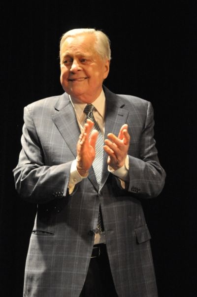 Robert Osborne Photo