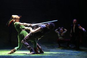 Izzie Steele, Gabriel Ebert  Photo