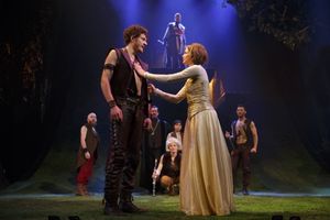 Gabriel Ebert, Izzie Steele  Photo