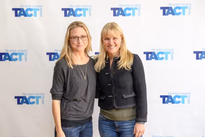 Tracy Middendorf, Kelly McAndrew Photo