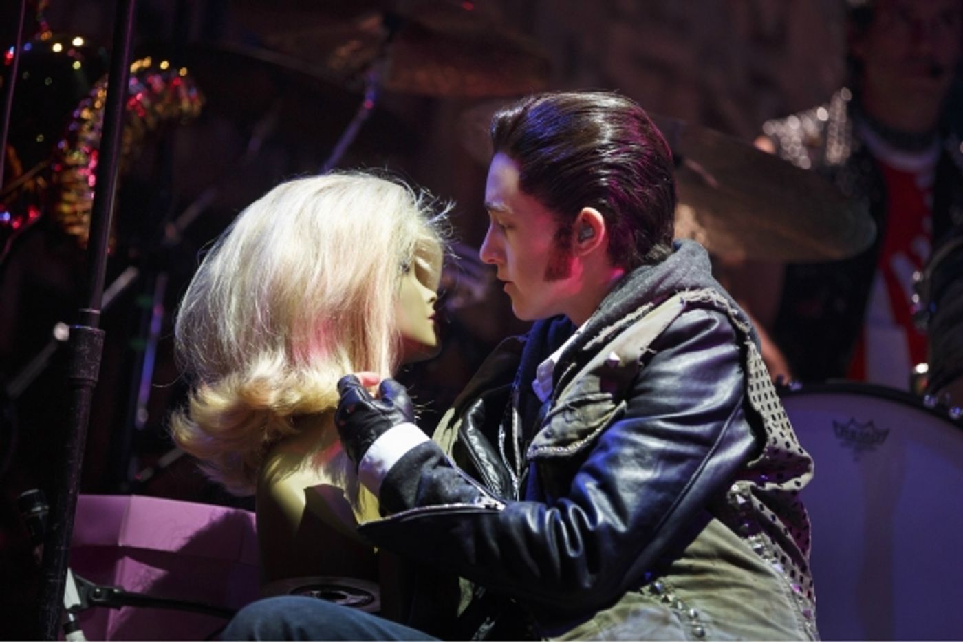 Photo Flash: She's Back! First Look at John Cameron Mitchell in HEDWIG on Broadway  Image