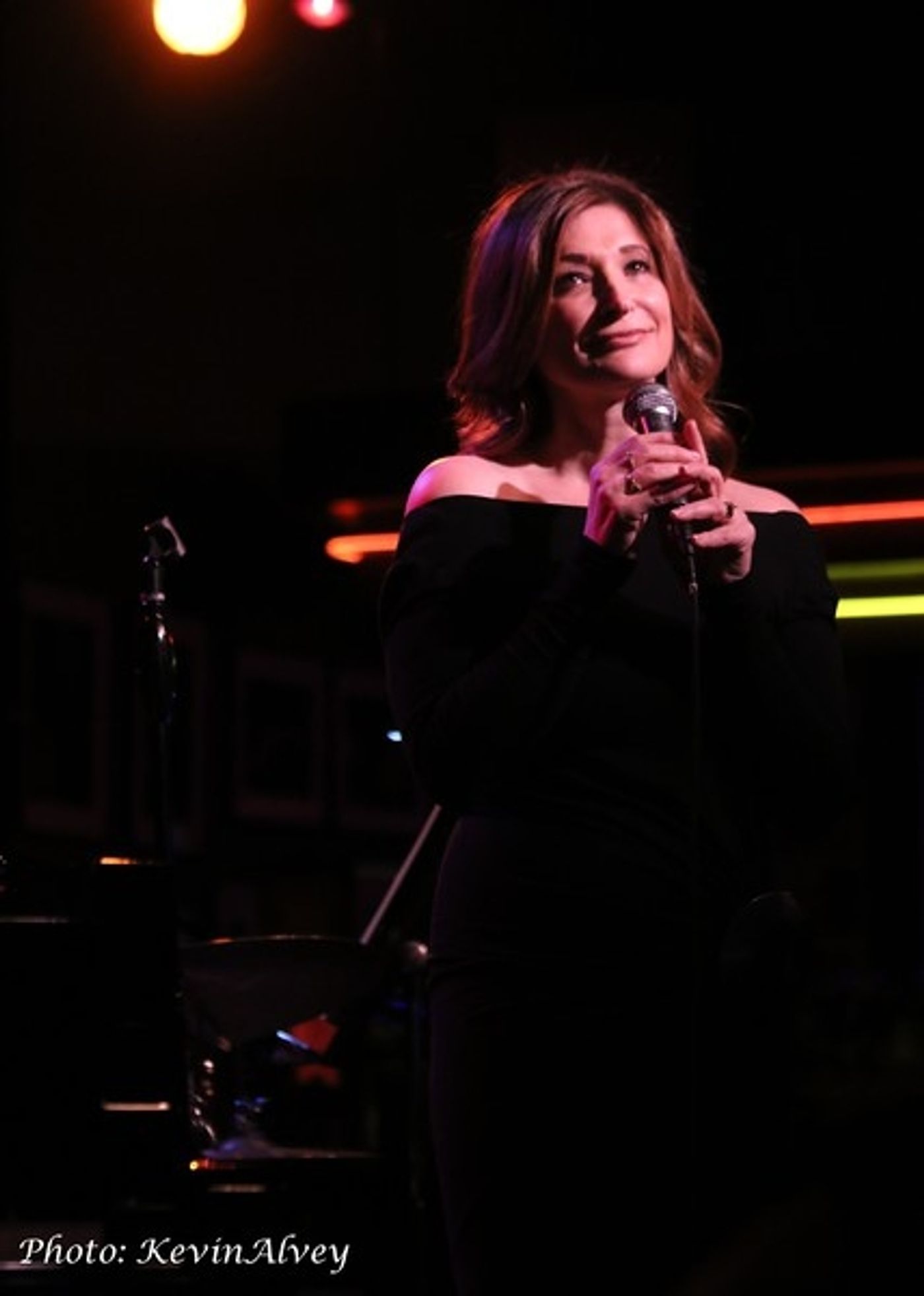 Photo Flash: Singer Joanne Tatham Comes to Birdland  Image