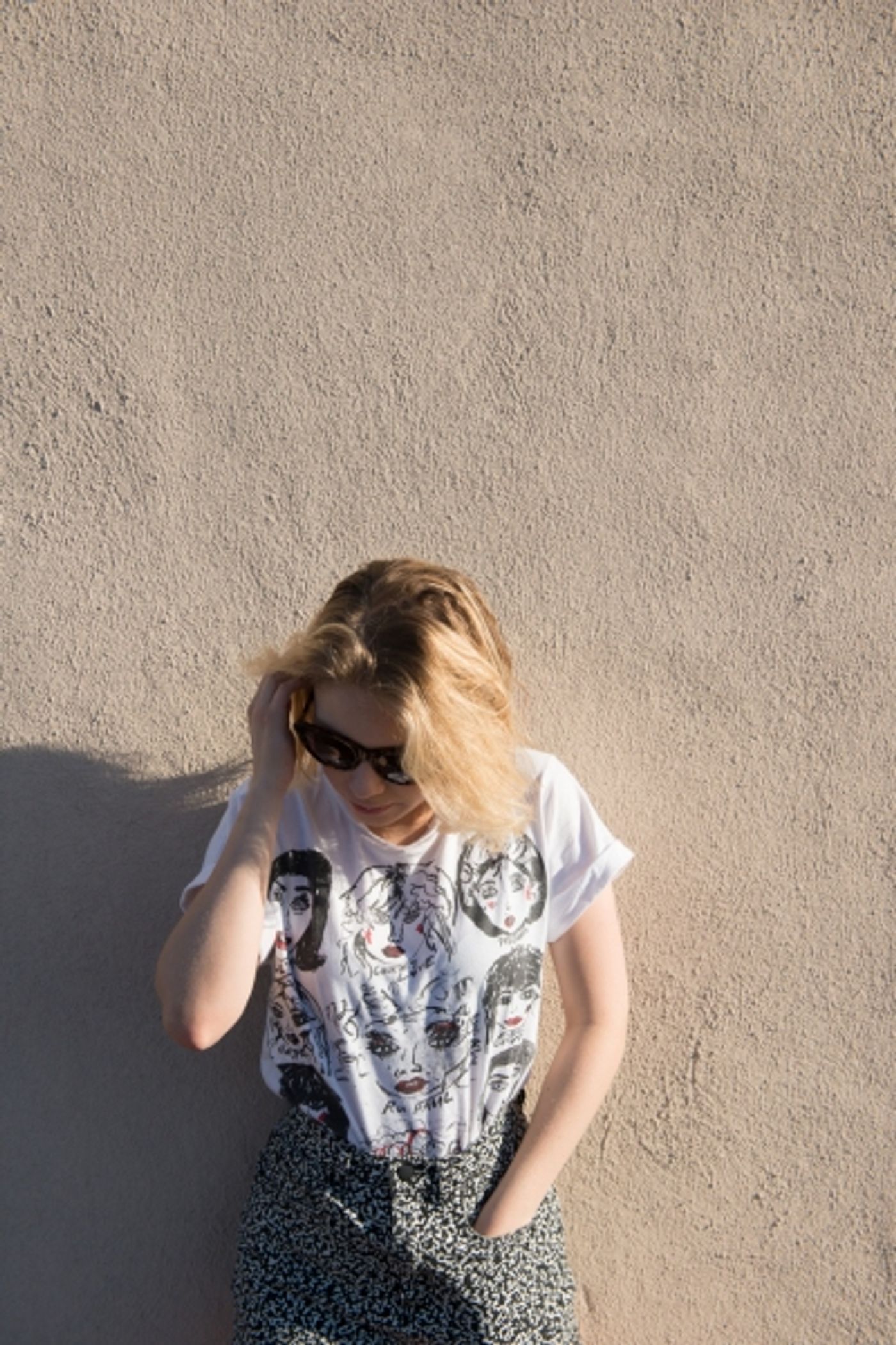 Photo Flash: Inside Look at Broadway Star and Blogger Tavi Gevinson's New York Life Photo Flash: Inside Look at Broadway Star and Blogger Tavi Gevinson's New York Life Image