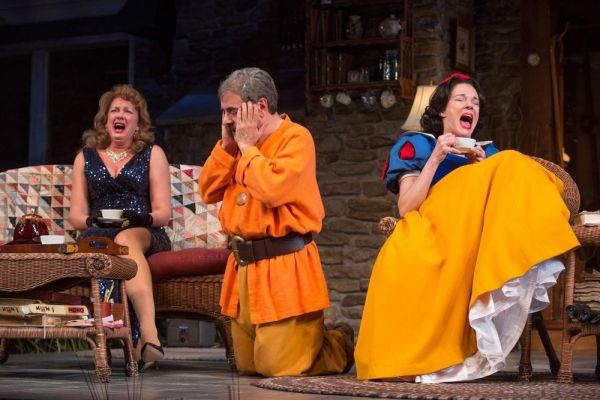 Michele Pawk (Sonia), Mark Nelson (Vanya) and Carolyn McCormick (Masha) Photo