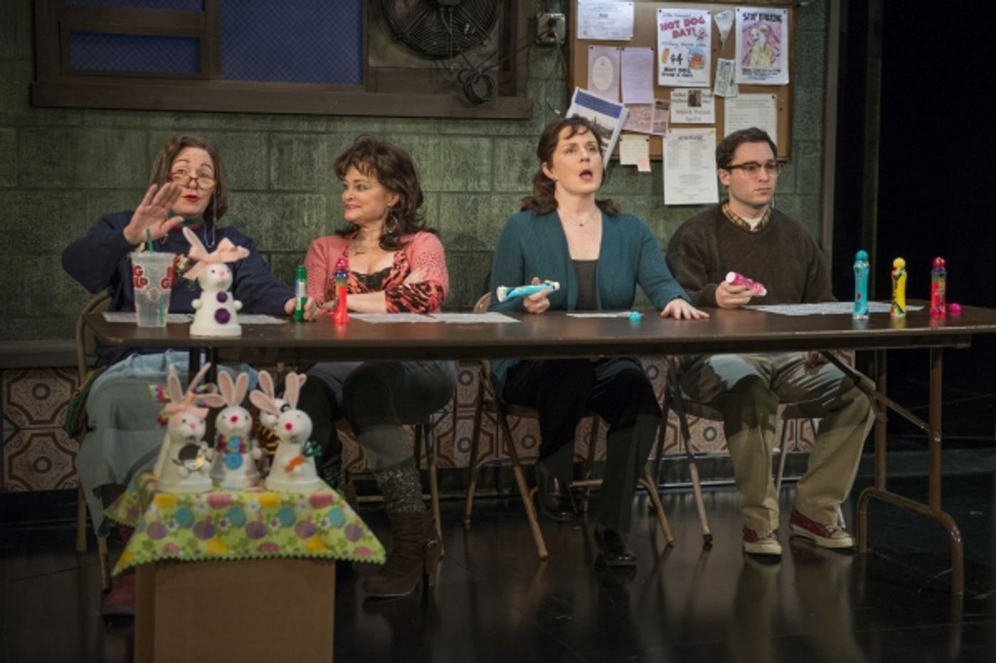 Photo Flash: First Look at Michael Elich, Laura Gordon and More in Milwaukee Rep's GOOD PEOPLE Photo Flash: First Look at Michael Elich, Laura Gordon and More in Milwaukee Rep's GOOD PEOPLE Image