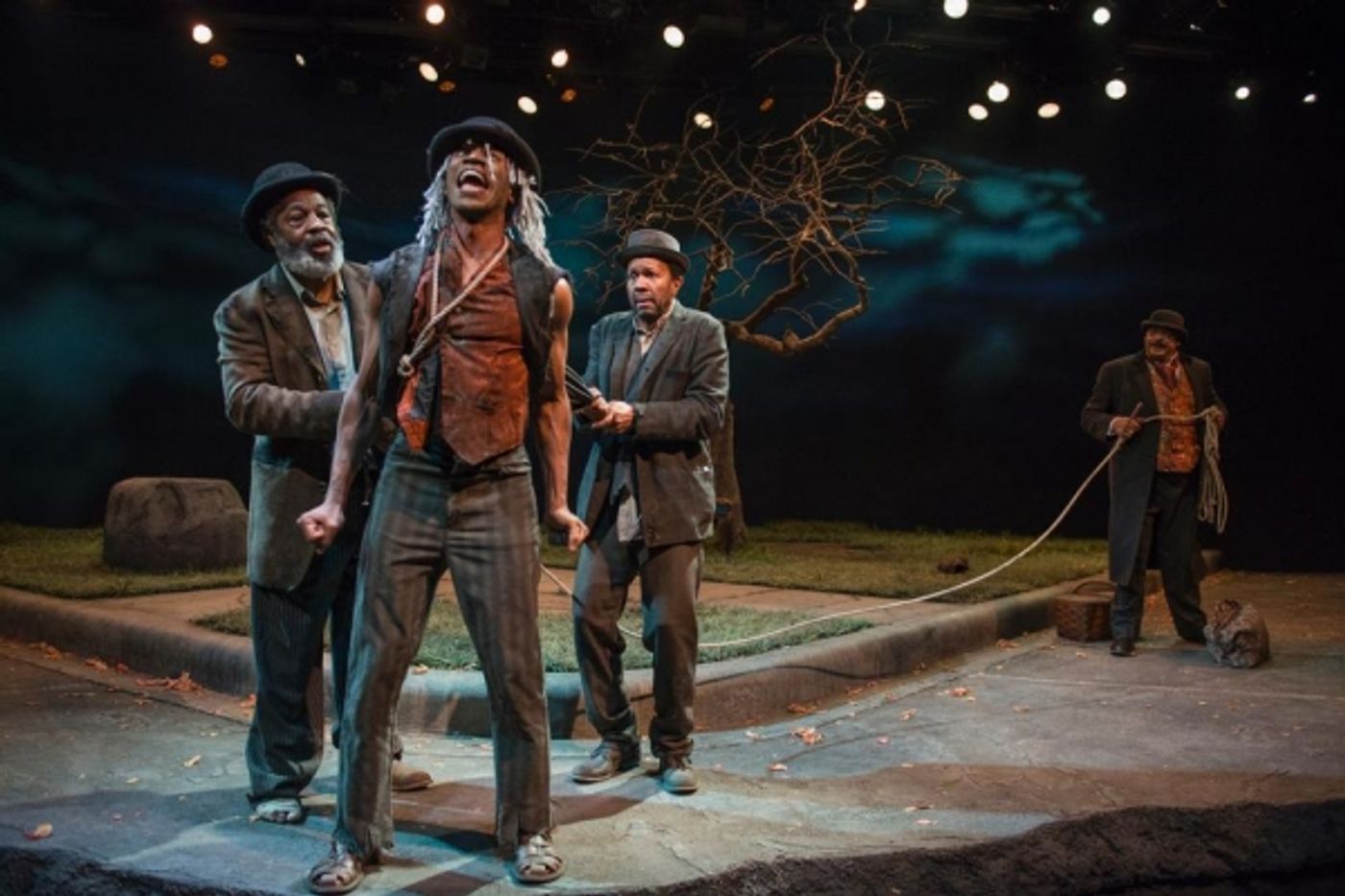 Photo Flash: First Look at WAITING FOR GODOT at Court Theatre Photo Flash: First Look at WAITING FOR GODOT at Court Theatre Image