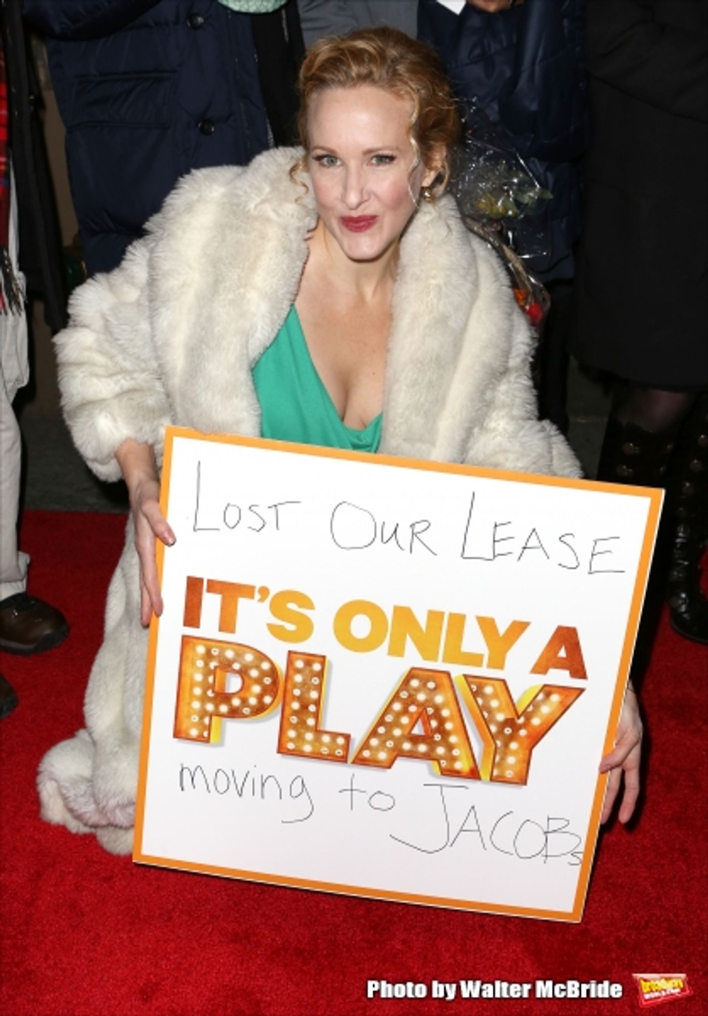 Photo Coverage: Katie Finneran, Martin Short, Matthew Broderick, and More Celebrate IT'S ONLY A PLAY Moving Day  Image