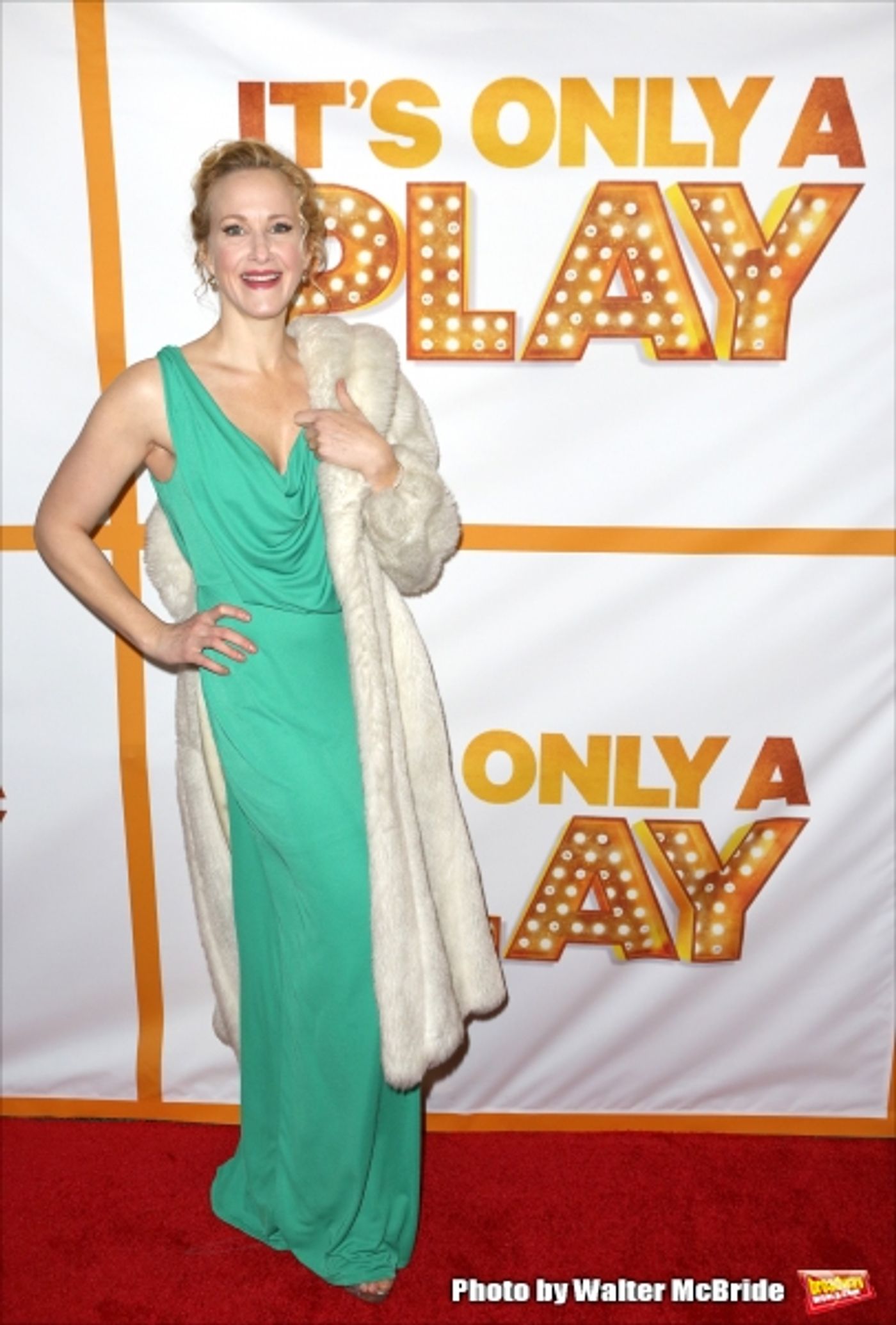Photo Coverage: Katie Finneran, Martin Short, Matthew Broderick, and More Celebrate IT'S ONLY A PLAY Moving Day  Image