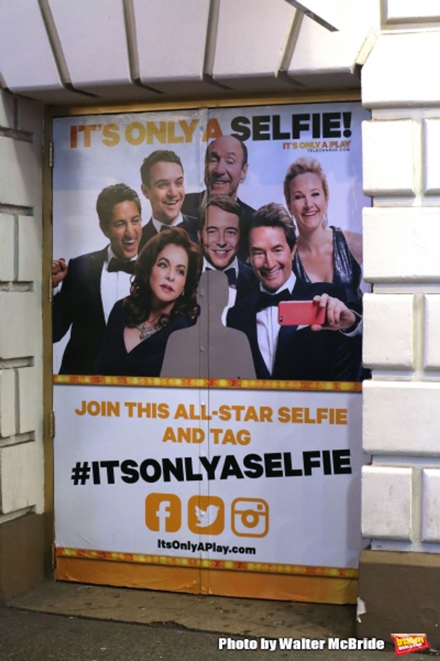 Photo Coverage: IT'S ONLY A PLAY Cast Takes Re-Opening Night Bows  Image