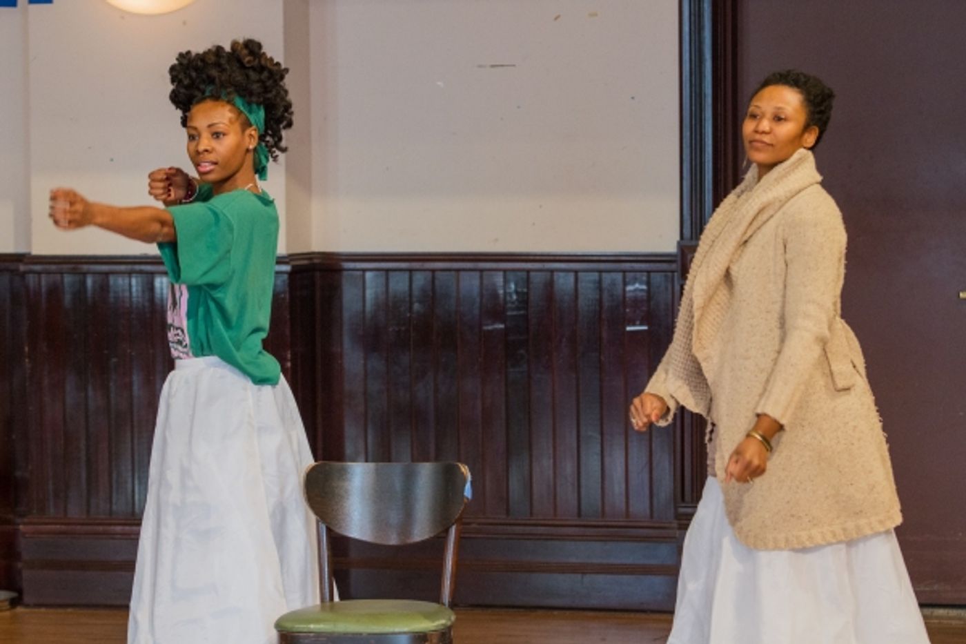 Photo Flash: In Rehearsal with Cast of Steppenwolf's MARIE ANTOINETTE  Image